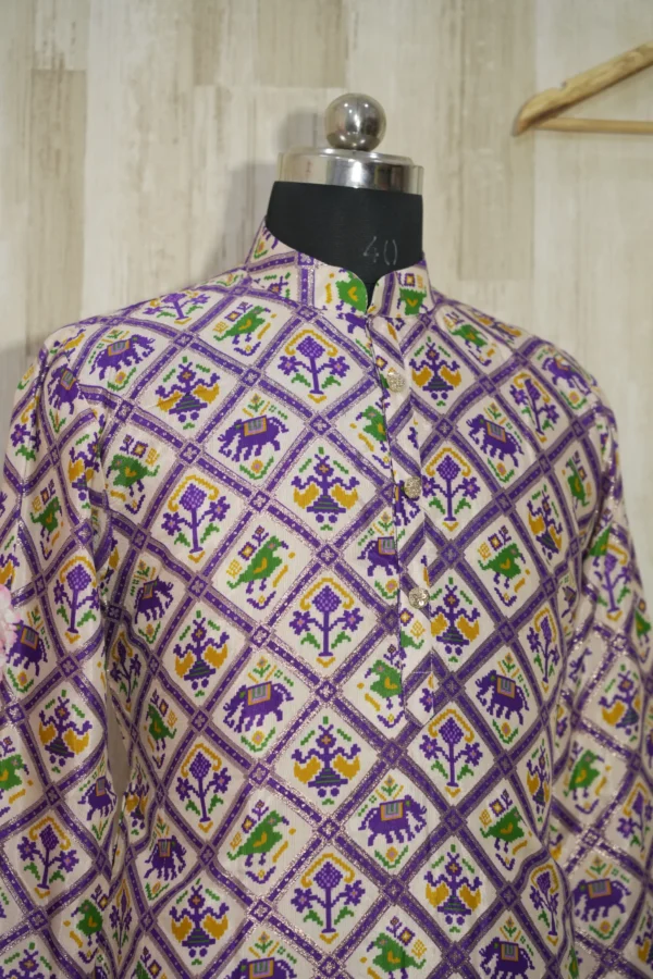 Elegant Multicolor Patola Print Silk Blend Kurta