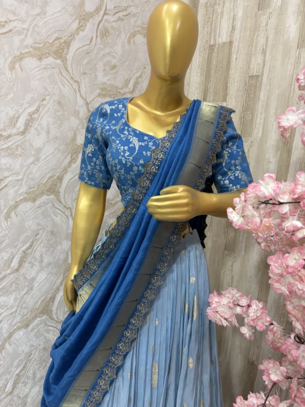 Pure munga crepe lehenga paired with muniya dupatta