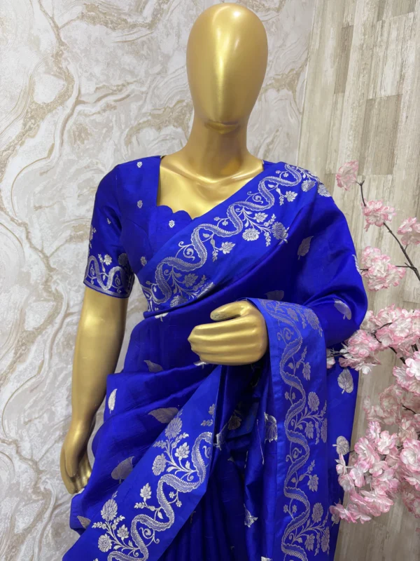 Pure raw mango saree with stitched blouse