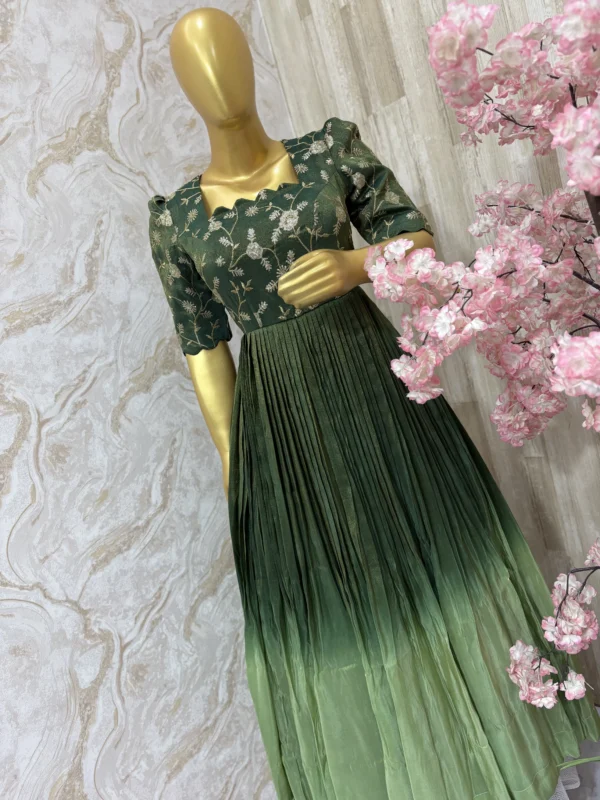 Tissue long gown with dual shade