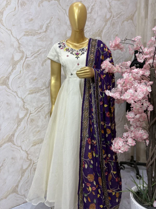Elegant ivory anarkali with kalamkari dupatta
