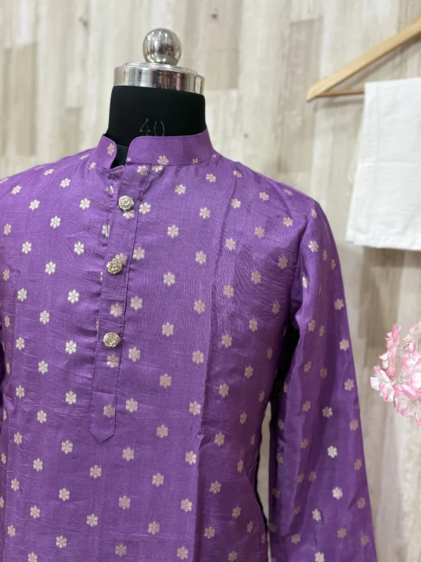 Pure munga crepe mens kurta with outline work on border paired with pijama