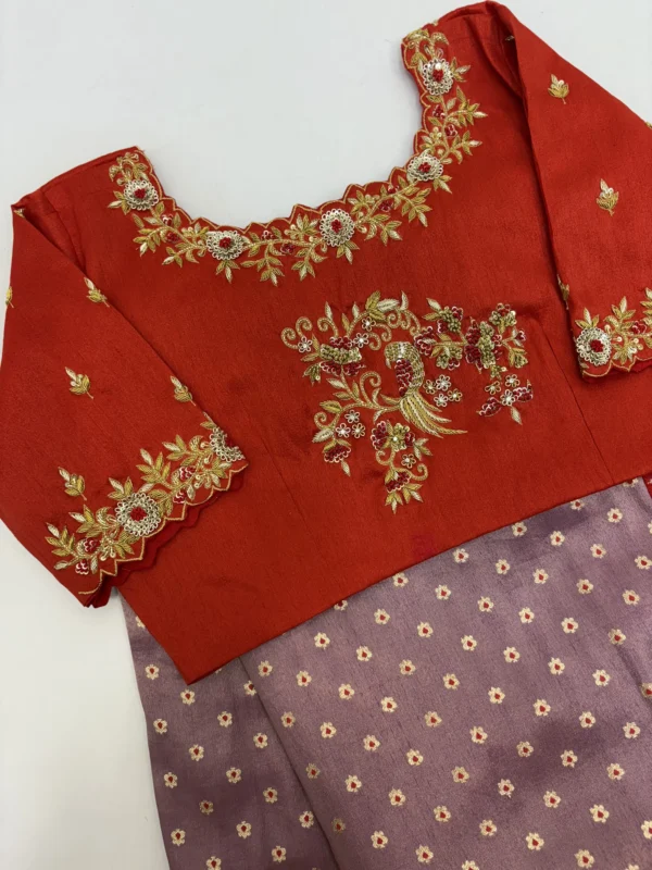 Soft tissue saree having pithani border paired with beautiful maggam work blouse