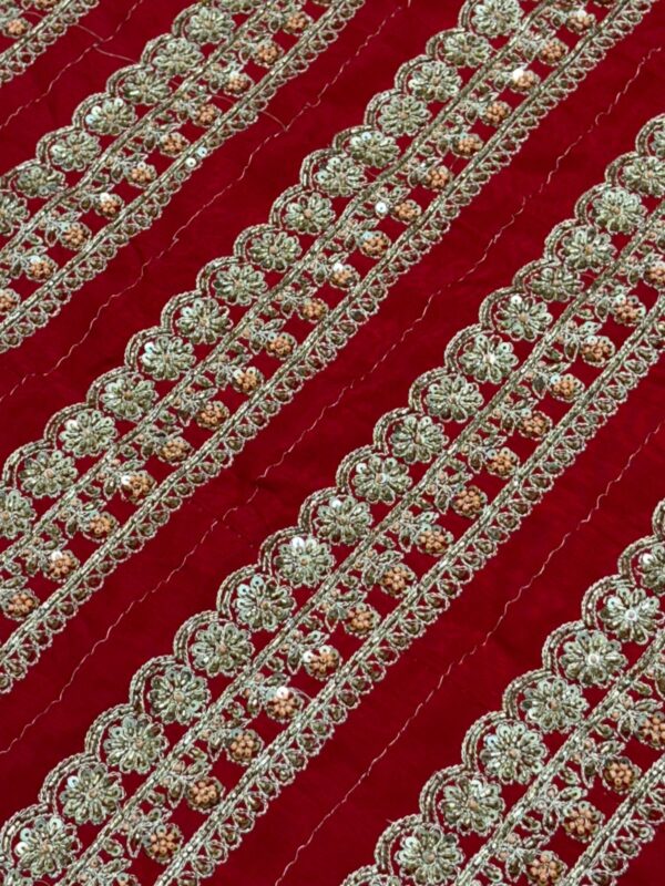 Heavy maggam work border