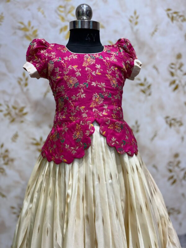 Soft pattu lehenga with beautiful border paired with pure banaras blouse