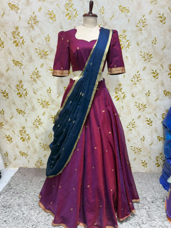 Narayanapet lehenga with matching dupatta