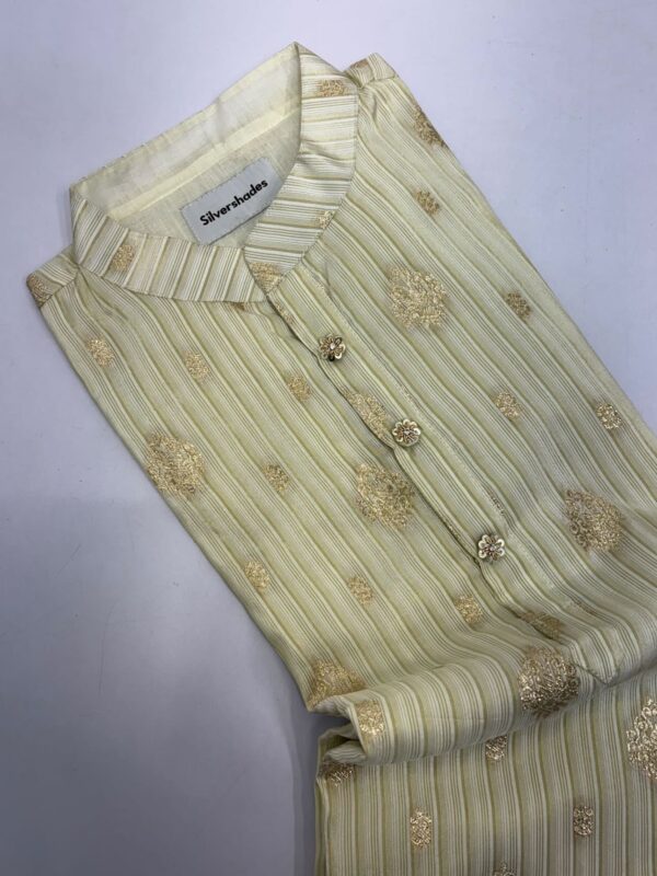Tissue kurta with zari weaving paired with paijama