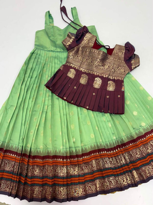 Gadwal silk kid lehenga